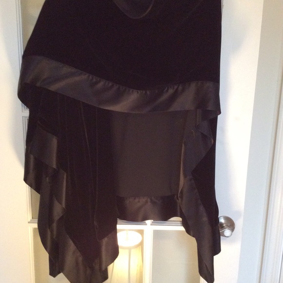 Women’s capes - Picture 3 of 7